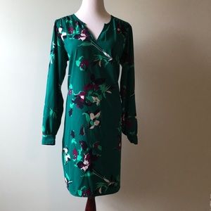 Long sleeve floral shift dress